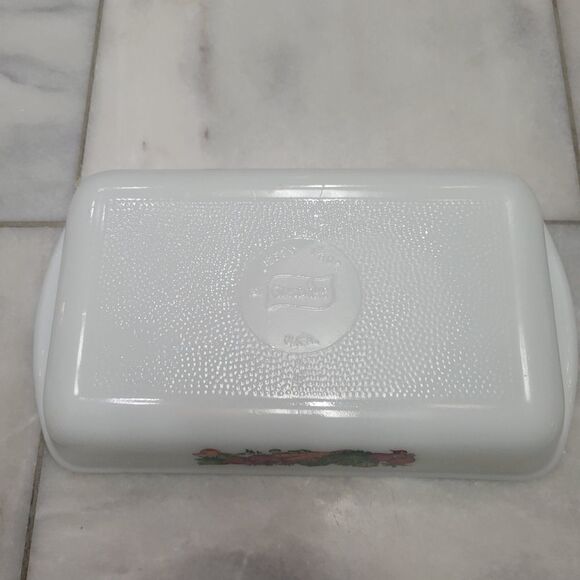 Glasbake Vintage  Milk Glass Casserole Dish 1.5 qt - Picture 5 of 8